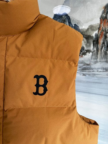 MLB Boston Red Sox Mustard Yellow Quilted Puffer Vest