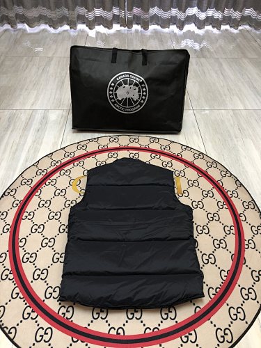 Canada Goose Black Quilted Puffer Vest