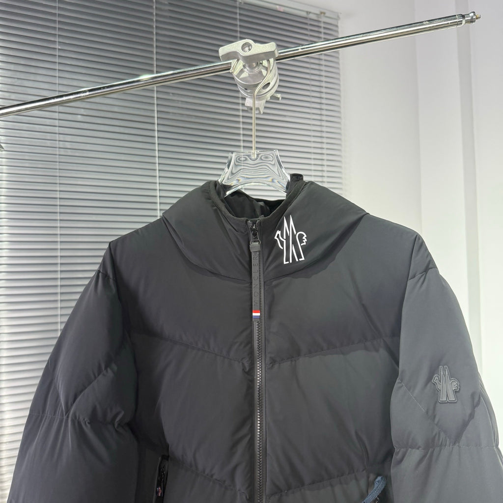 Moncler Black Hooded Chevron-Quilt Puffer Jacket