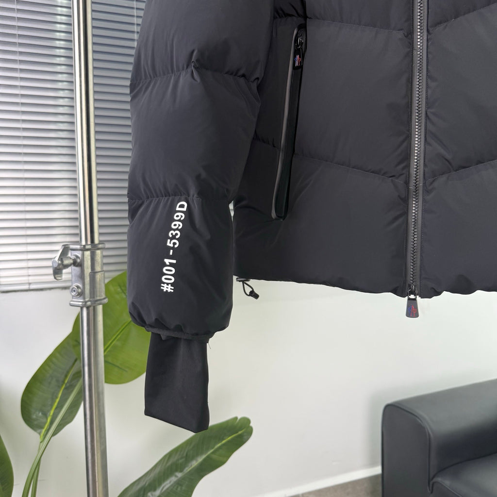 Moncler Black Hooded Chevron-Quilt Puffer Jacket