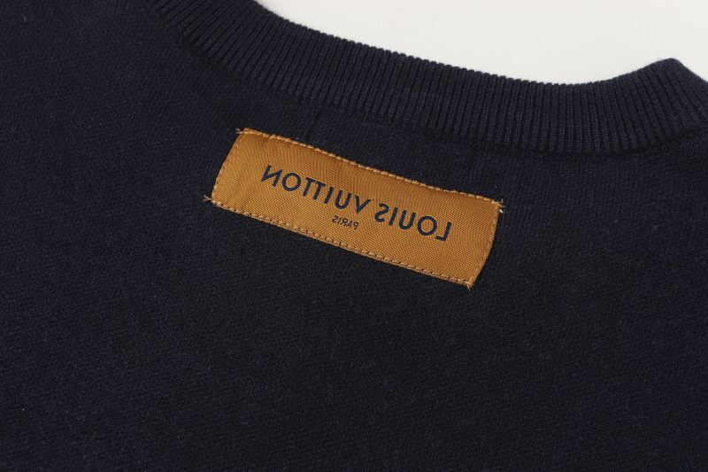 LVC031 New men's and women's autumn and winter cross towel embroidered pattern round neck wool knitted sweater clothing
