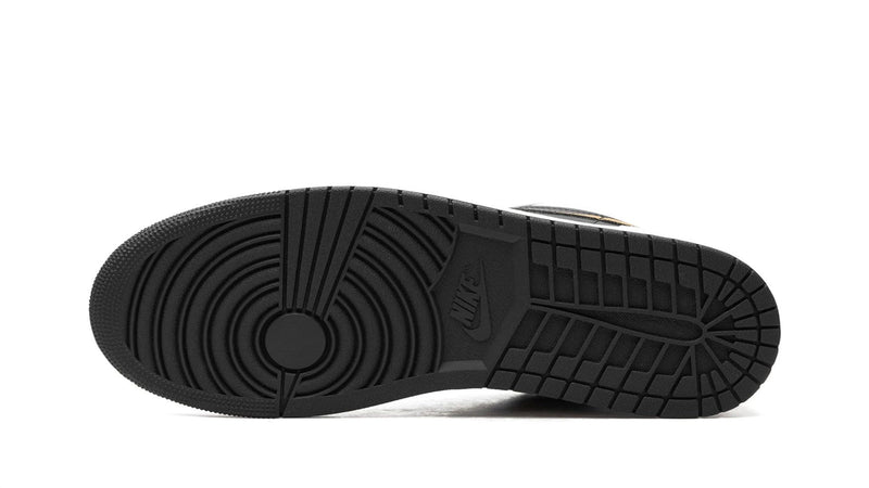 Air Jordan 1 Low 'Gold Swoosh' – White & Metallic Gold AJ1 Low with Premium Swoosh Detail & Clean Elevated Versatility