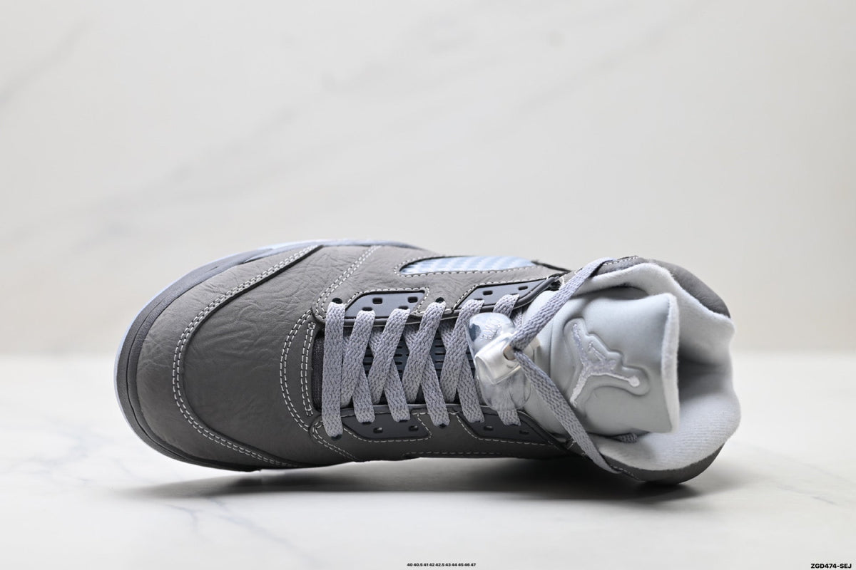Air Jordan 5 Retro Wolf Grey Metallic Silver Sneakers