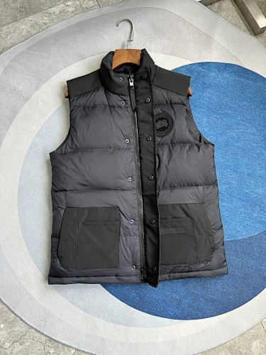 Canada Goose Quilted Charcoal Gray & Black Puffer Vest