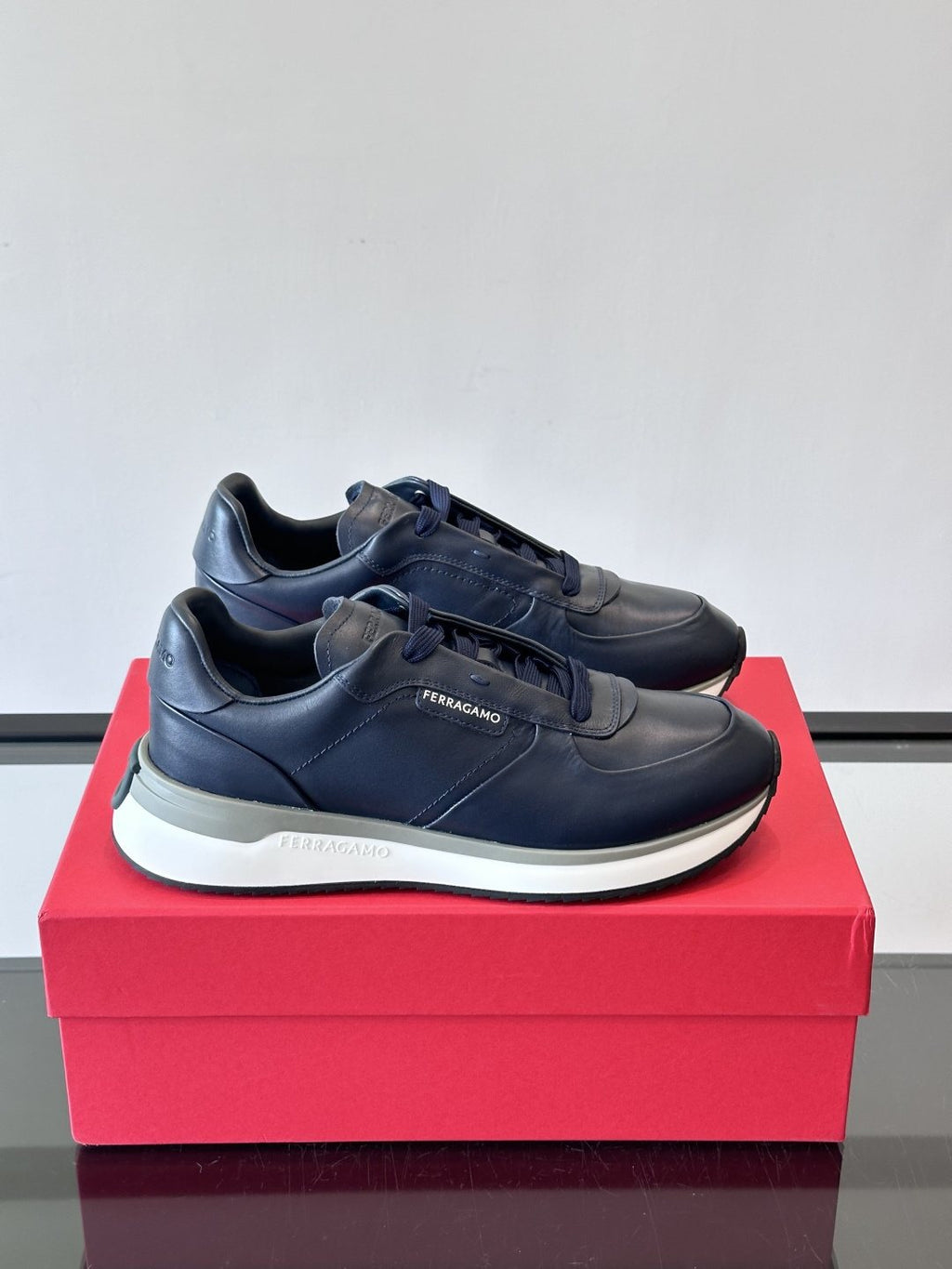Ferragamo Men's Low-Top Lace-Up Sneakers